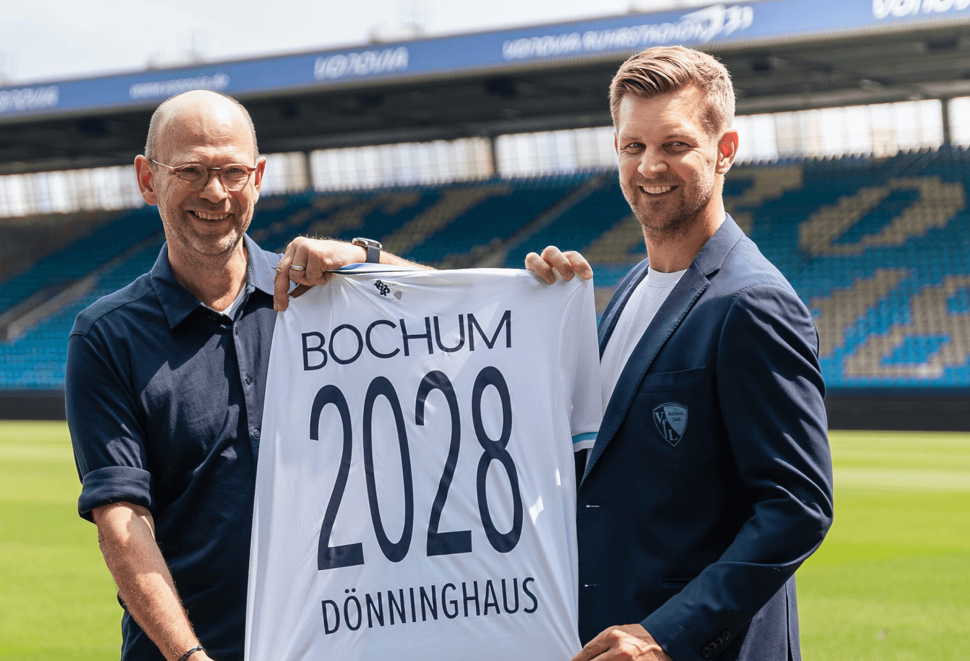 Bochum 2028 Trikot mit Dönninghaus Schriftzug